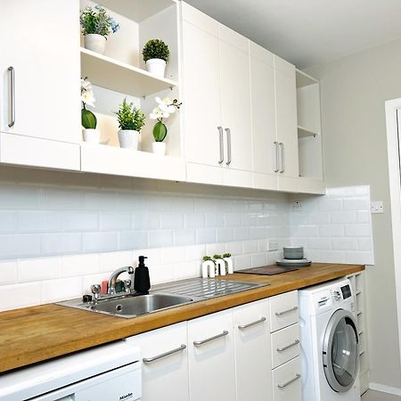 Lovely Spacious Apartment At Temple Bar Dublin Exteriör bild