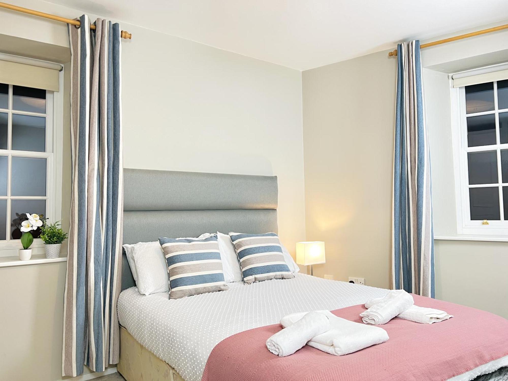 Lovely Spacious Apartment At Temple Bar Dublin Exteriör bild