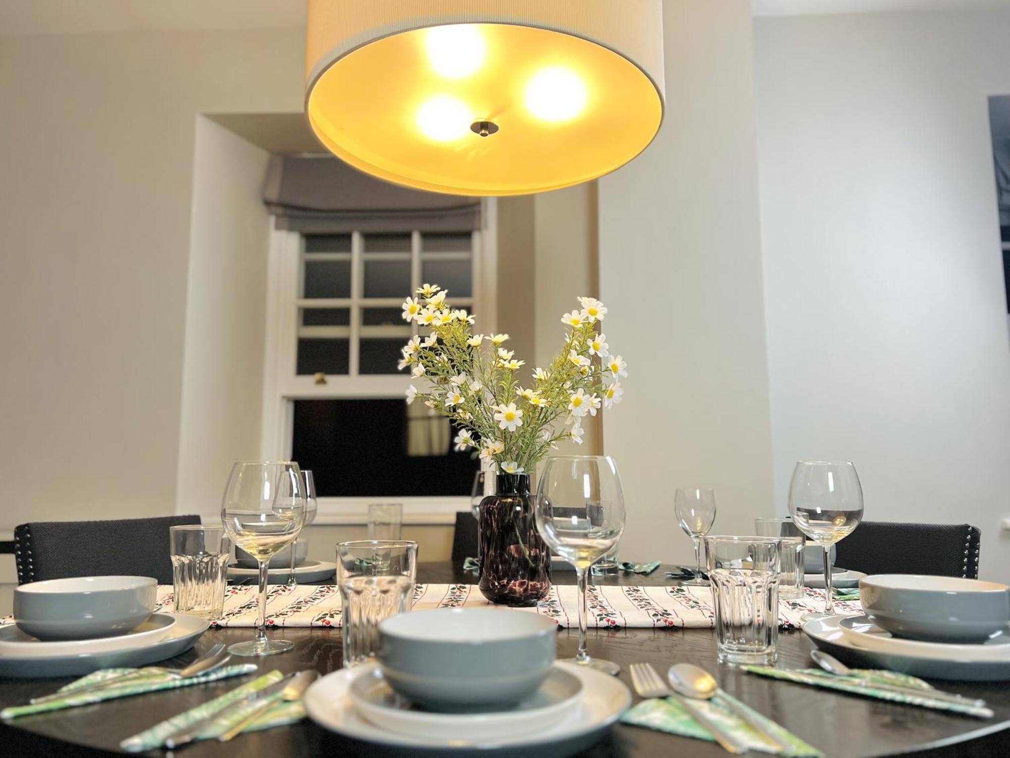 Lovely Spacious Apartment At Temple Bar Dublin Exteriör bild